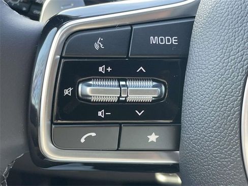 New 2026 Kia Carnival LXS image 30