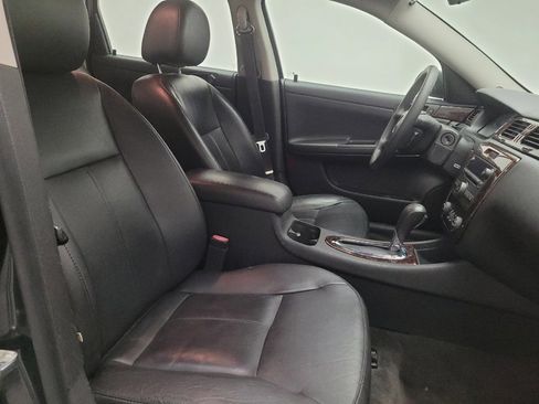 Used 2016 Chevrolet Impala LTZ FWD image 21