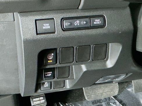 Certified 2025 Nissan Frontier Pro-X w/ Tow Package image 12