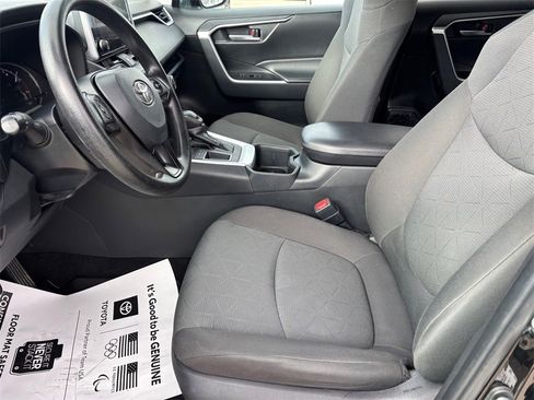 Certified 2023 Toyota RAV4 XLE image 10