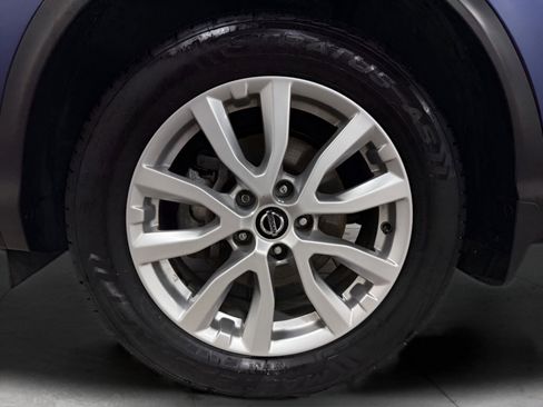 Used 2022 Nissan Rogue Sport S image 18