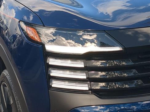 New 2026 Nissan Kicks SR w/ Illumination Package image 10