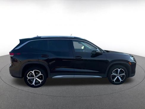 Used 2026 Volkswagen Tiguan SE AWD/4WD image 15