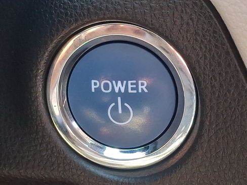 Used 2019 Toyota RAV4 XLE w/ Convenience Package AWD/4WD image 23