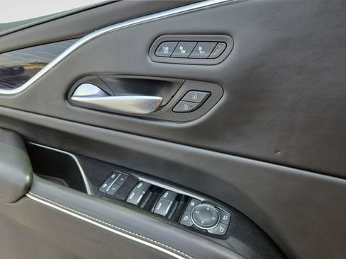 Certified 2023 Cadillac Escalade V AWD/4WD image 17