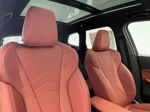 Used 2026 BMW X1 xDrive28i image 7