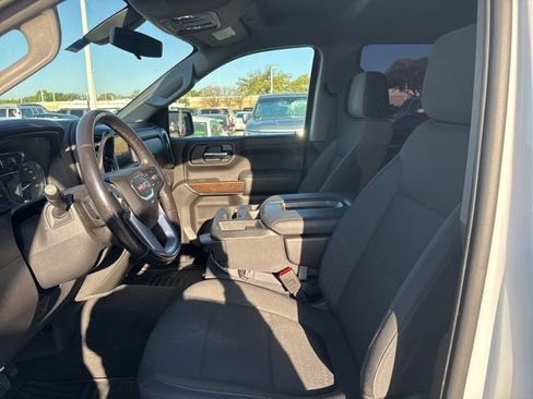 Used 2020 GMC Sierra 1500 Elevation w/ Elevation Value Package image 11