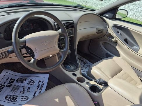 Used 2002 Ford Mustang GT RWD image 28