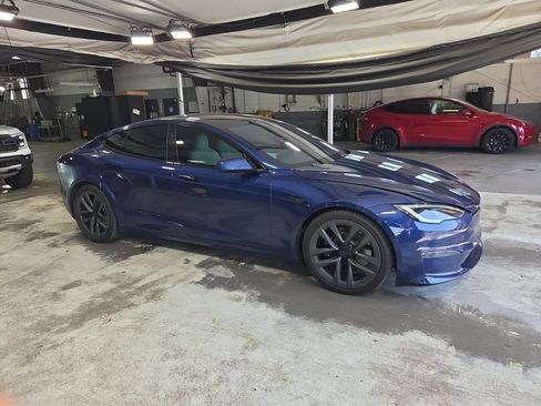 Used 2022 Tesla Model S Plaid AWD/4WD image 3