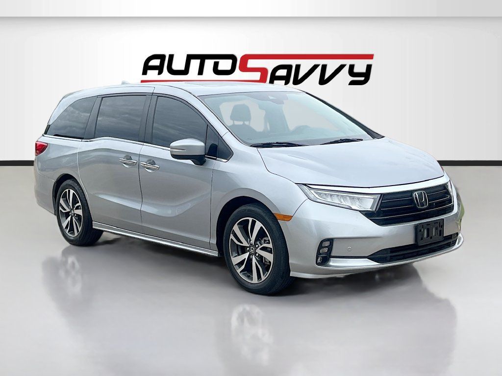 Used 2023 Honda Odyssey Touring image 1