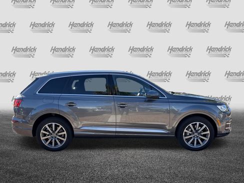 Used 2019 Audi Q7 3.0T Premium Plus w/ Premium Plus Package image 11