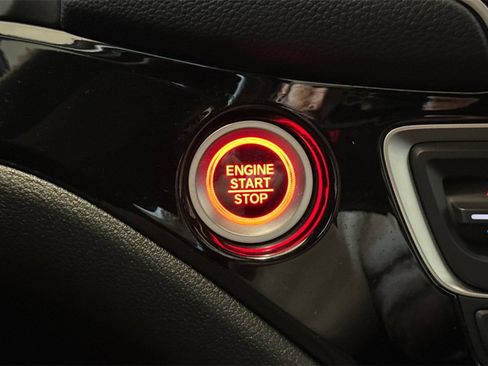 Certified 2022 Honda Pilot Black Edition image 30