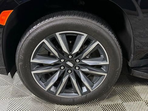 Used 2024 Cadillac Escalade Sport image 11