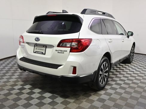 Used 2016 Subaru Outback 2.5i Limited image 6