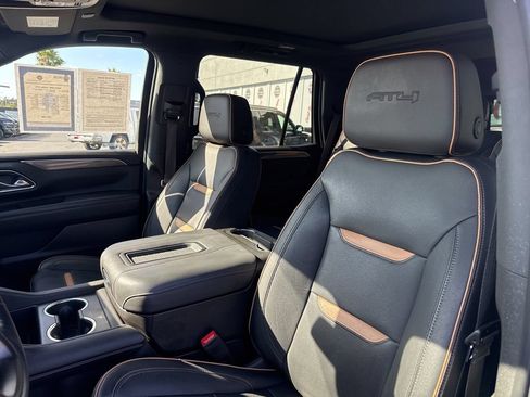 Used 2023 GMC Yukon AT4 w/ LPO, Floor Liner Package AWD/4WD image 19