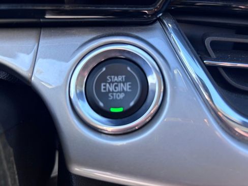New 2025 Chevrolet Trax LT w/ LT Convenience Package image 26