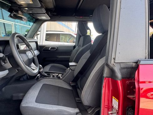 Used 2021 Ford Bronco 4-Door AWD/4WD image 18