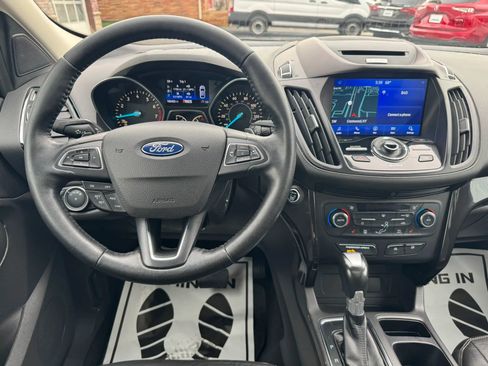 Used 2017 Ford Escape Titanium image 48