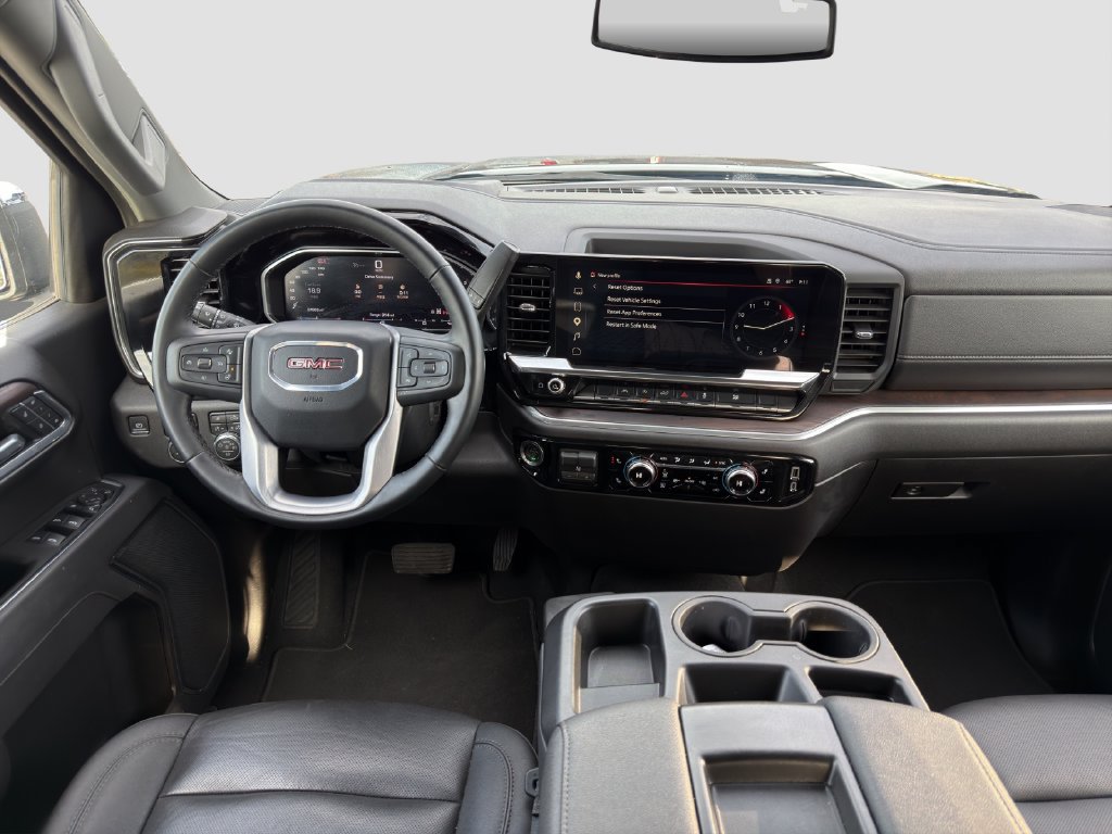 Used 2026 GMC Sierra 1500 SLT AWD/4WD image 14