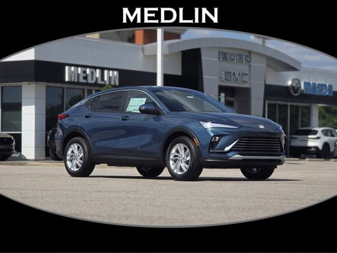 New 2026 Buick Envista Preferred FWD image 1
