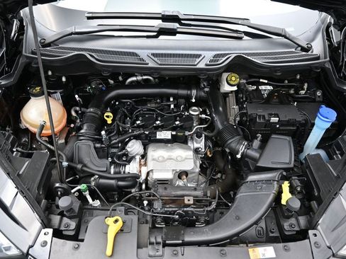 Used 2020 Ford EcoSport S image 33