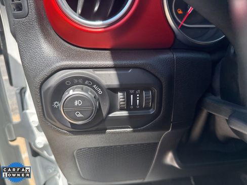 Used 2020 Jeep Gladiator Rubicon w/ Dual Top Group image 10