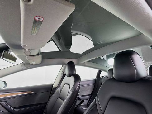 Used 2022 Tesla Model 3 Long Range image 12