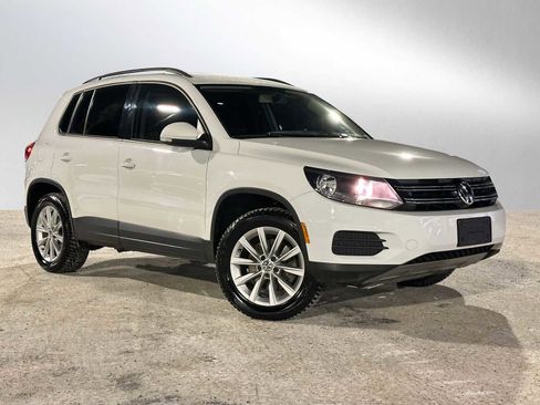 Used 2017 Volkswagen Tiguan S image 1