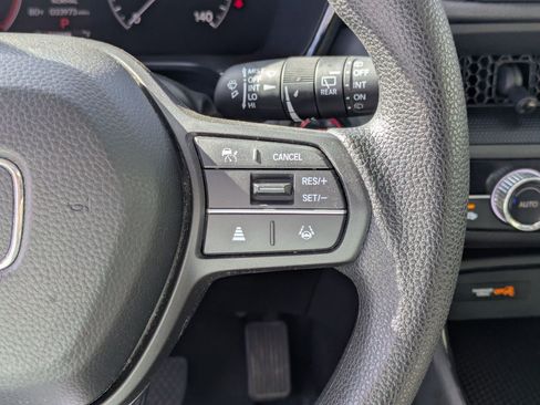 Used 2023 Honda CR-V EX image 22