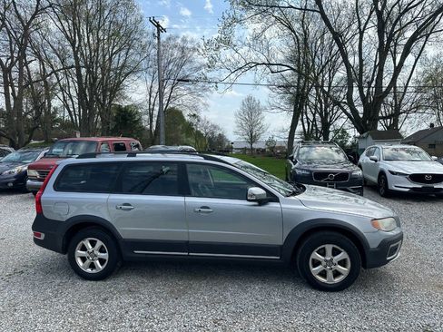 Used 2008 Volvo XC70 3.2 image 4