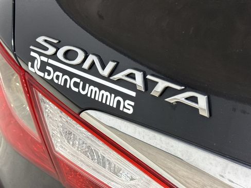 Used 2014 Hyundai Sonata SE FWD image 25