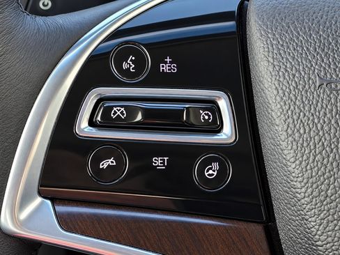 Used 2017 Cadillac XTS Luxury FWD image 24
