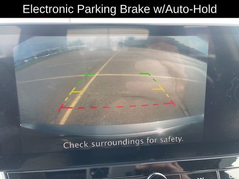 Used 2024 Nissan Altima 2.5 SV w/ SV Premium Package image 16