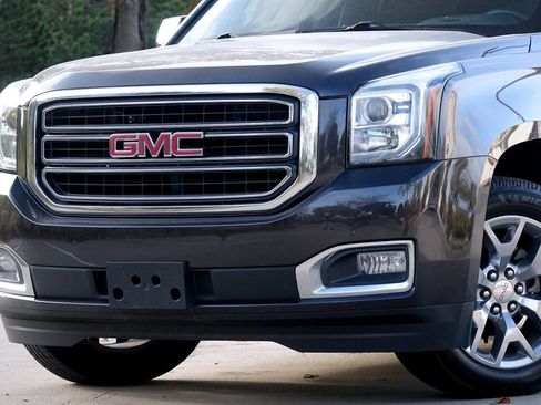 Used 2018 GMC Yukon SLT w/ Open Road Package image 22