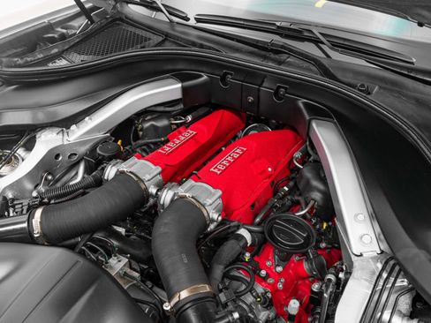 Certified 2023 Ferrari Portofino M image 23