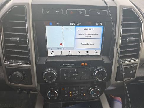 Used 2019 Ford F250 Lariat w/ Chrome Package AWD/4WD image 12