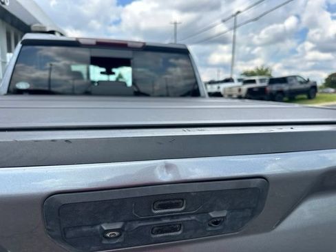 Used 2021 GMC Sierra 1500 SLT w/ SLT Premium Plus Package AWD/4WD image 16