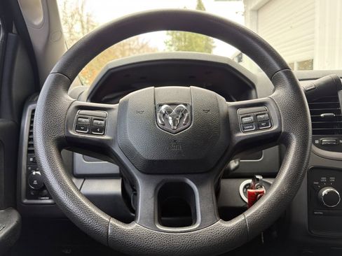 Used 2013 RAM 1500 ST w/ SXT Appearance Group image 21