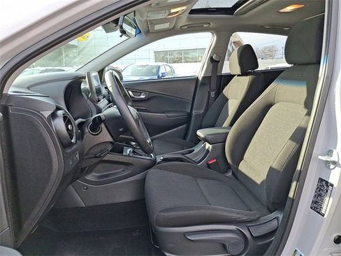 Used 2022 Hyundai Kona SEL w/ Convenience Package image 13