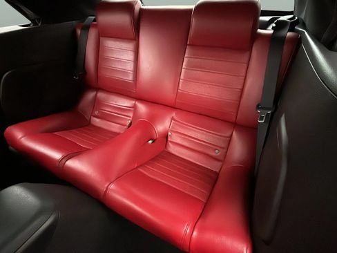 Used 2006 Ford Mustang GT Premium RWD image 23