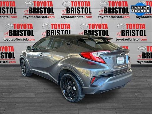 Used 2022 Toyota C-HR Nightshade image 6