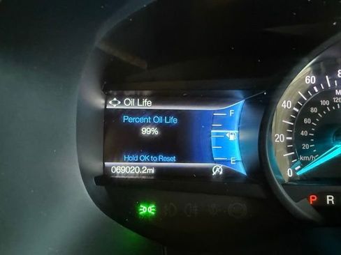 Used 2021 Ford Edge SEL image 12