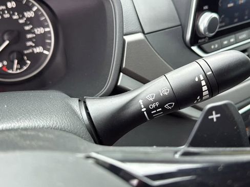 New 2025 Nissan Altima 2.5 SR image 23