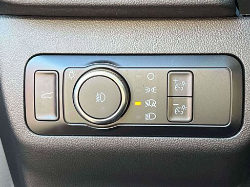 Used 2023 Ford Escape Platinum w/ Premium Technology Package image 26