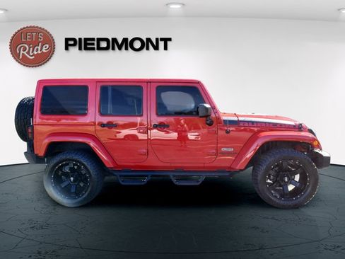 Certified 2017 Jeep Wrangler Unlimited Rubicon image 5