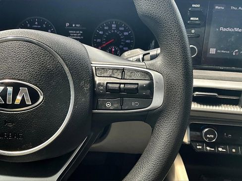 Used 2021 Kia K5 LXS image 13