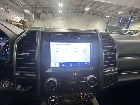 Certified 2021 Ford Expedition Platinum AWD/4WD image 16