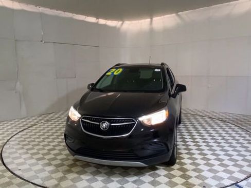 Used 2020 Buick Encore Preferred w/ Safety Package AWD/4WD image 2