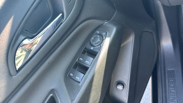 Used 2024 Chevrolet Equinox RS AWD/4WD image 22