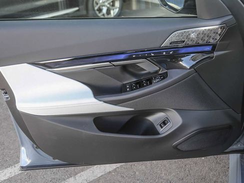 New 2026 BMW M5 w/ Executive Package image 17